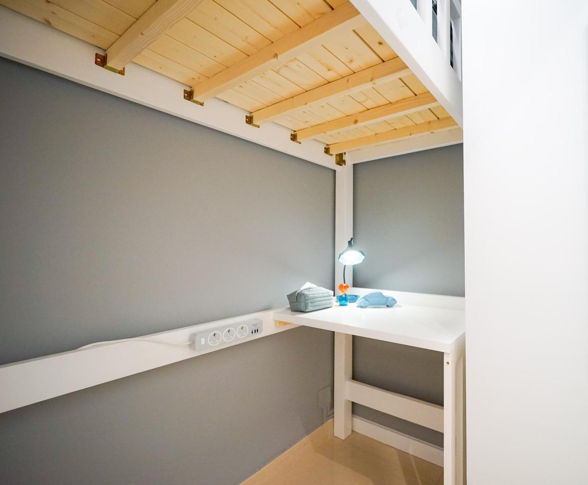 Student Accommodation - 292 Hennessy Road Χονγκ Κονγκ Εξωτερικό φωτογραφία